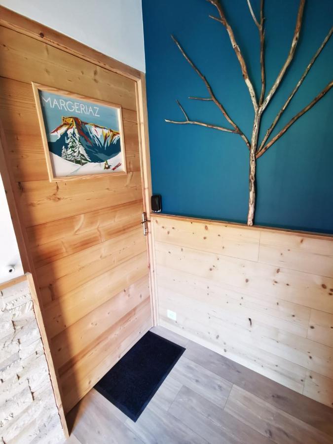 Les Marches L'Etang De La Tourne B&B 외부 사진